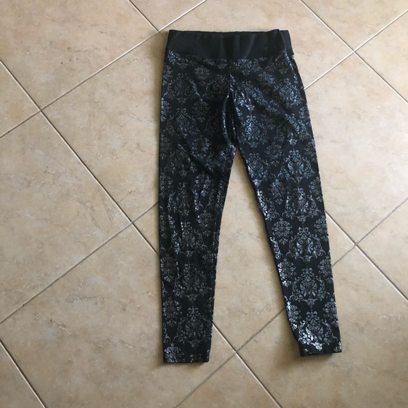 Victoria Secrets legging - Picture 1 of 4